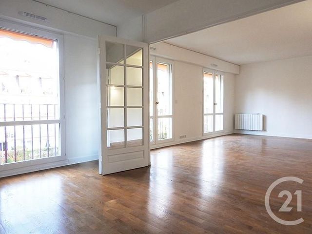 Appartement T4 à louer - 4 pièces - 99.82 m2 - FONTAINEBLEAU - 77 - ILE-DE-FRANCE - Century 21 Agence Babut