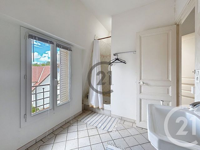 maison à vendre - 8 pièces - 165.82 m2 - FONTAINEBLEAU - 77 - ILE-DE-FRANCE - Century 21 Agence Babut