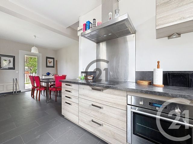 maison à vendre - 8 pièces - 165.82 m2 - FONTAINEBLEAU - 77 - ILE-DE-FRANCE - Century 21 Agence Babut