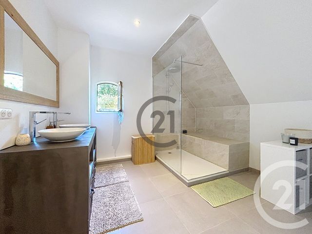 maison à vendre - 7 pièces - 202.73 m2 - HERICY - 77 - ILE-DE-FRANCE - Century 21 Agence Babut