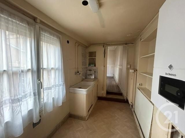 Appartement à vendre - 4 pièces - 82.0 m2 - FONTAINEBLEAU - 77 - ILE-DE-FRANCE - Century 21 Agence Babut