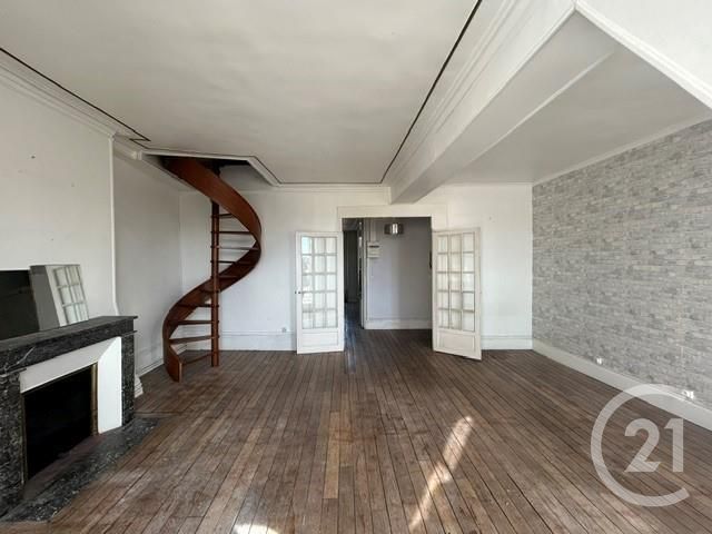 Appartement à vendre - 4 pièces - 82.0 m2 - FONTAINEBLEAU - 77 - ILE-DE-FRANCE - Century 21 Agence Babut