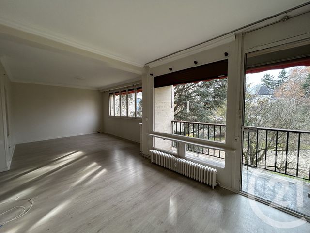 Appartement à vendre - 3 pièces - 60.54 m2 - FONTAINEBLEAU - 77 - ILE-DE-FRANCE - Century 21 Agence Babut