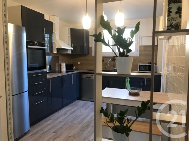 maison à louer - 5 pièces - 112.17 m2 - FONTAINEBLEAU - 77 - ILE-DE-FRANCE - Century 21 Agence Babut