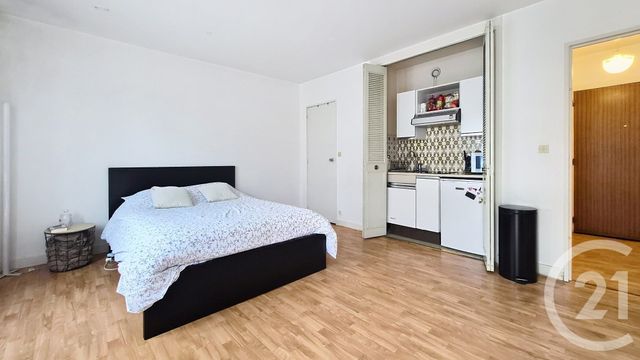 Appartement Studio à louer - 1 pièce - 30.39 m2 - FONTAINEBLEAU - 77 - ILE-DE-FRANCE - Century 21 Agence Babut