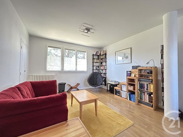 Appartement F4 à vendre - 4 pièces - 66.98 m2 - FONTAINEBLEAU - 77 - ILE-DE-FRANCE - Century 21 Agence Babut