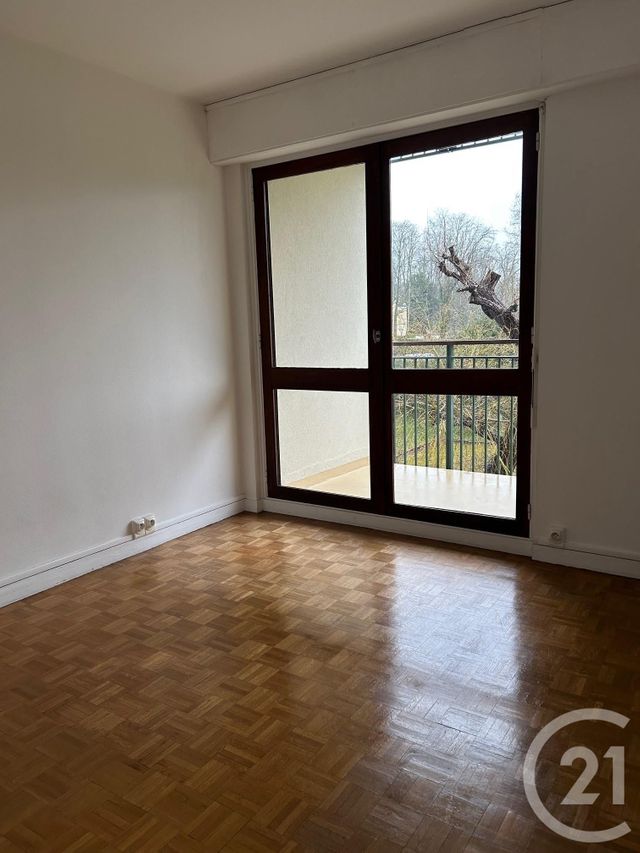Appartement à louer - 2 pièces - 42.82 m2 - AVON - 77 - ILE-DE-FRANCE - Century 21 Agence Babut