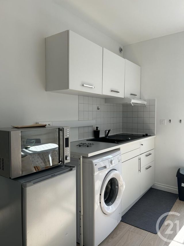 Appartement Studio à louer - 1 pièce - 20.59 m2 - AVON - 77 - ILE-DE-FRANCE - Century 21 Agence Babut