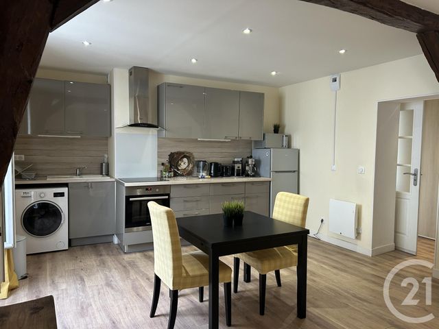Appartement F1 à vendre - 1 pièce - 40.2 m2 - FONTAINEBLEAU - 77 - ILE-DE-FRANCE - Century 21 Agence Babut