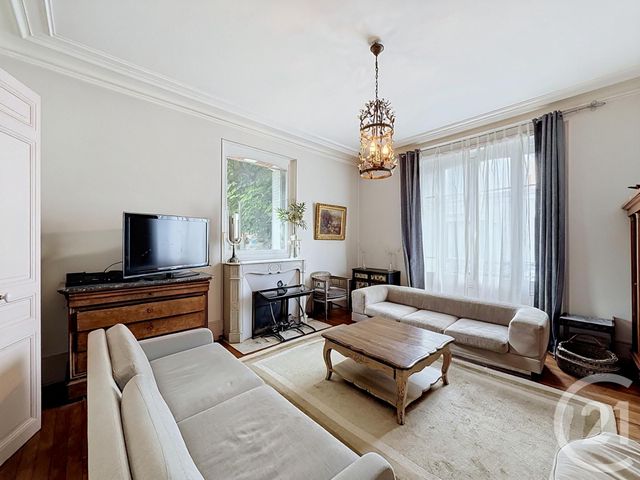 maison à vendre - 9 pièces - 216.75 m2 - FONTAINEBLEAU - 77 - ILE-DE-FRANCE - Century 21 Agence Babut
