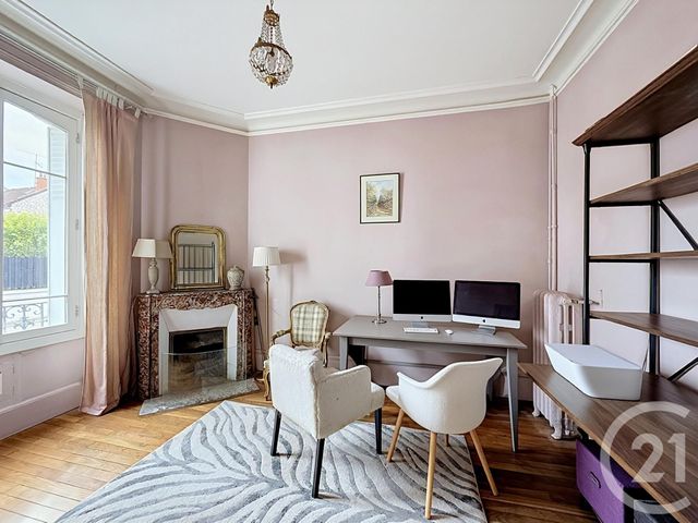 maison à vendre - 9 pièces - 216.75 m2 - FONTAINEBLEAU - 77 - ILE-DE-FRANCE - Century 21 Agence Babut