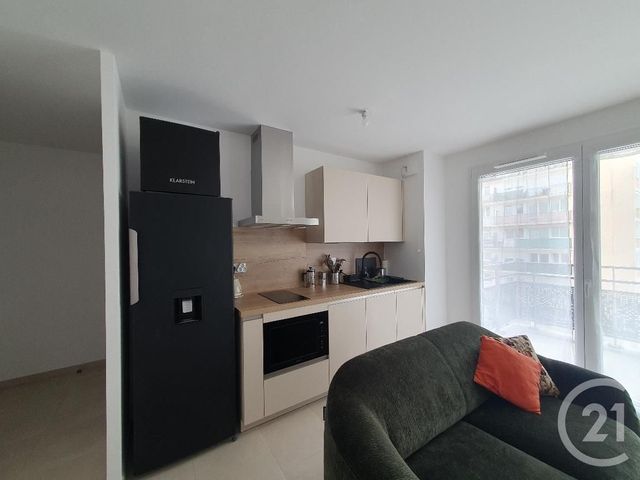 Appartement T2 à louer - 2 pièces - 41.65 m2 - AVON - 77 - ILE-DE-FRANCE - Century 21 Agence Babut