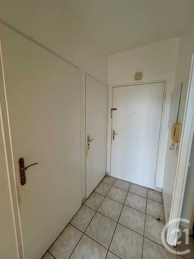 Appartement à vendre - 2 pièces - 44.55 m2 - AVON - 77 - ILE-DE-FRANCE - Century 21 Agence Babut