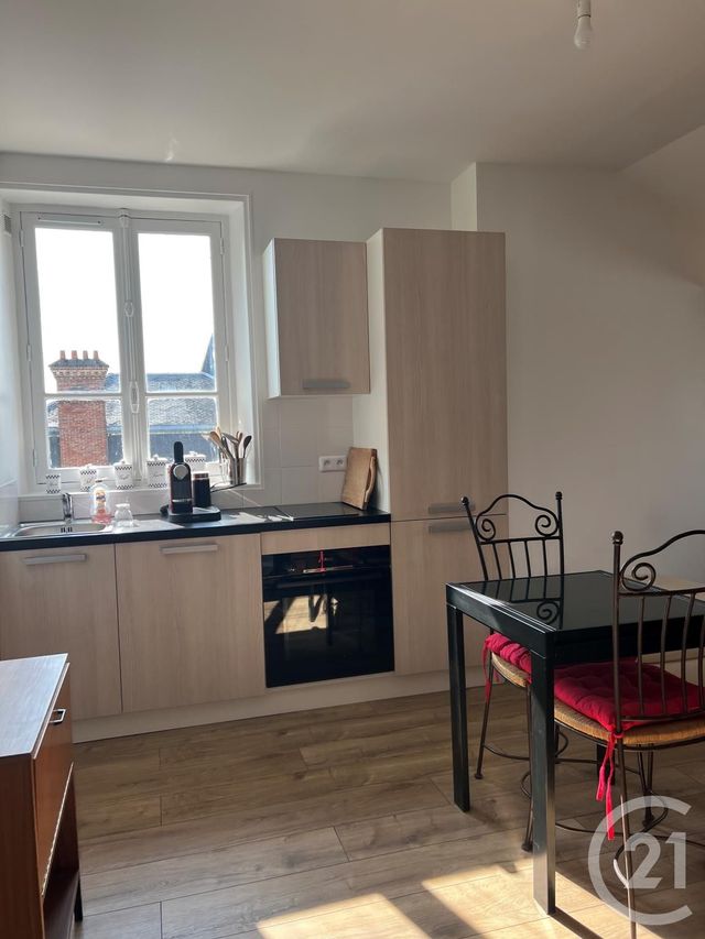 Appartement F3 à louer FONTAINEBLEAU