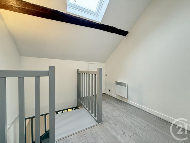 Appartement F2 à vendre - 2 pièces - 47.43 m2 - FONTAINEBLEAU - 77 - ILE-DE-FRANCE - Century 21 Agence Babut