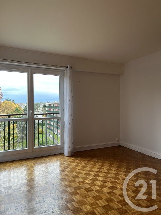 Appartement à louer - 2 pièces - 43.89 m2 - AVON - 77 - ILE-DE-FRANCE - Century 21 Agence Babut