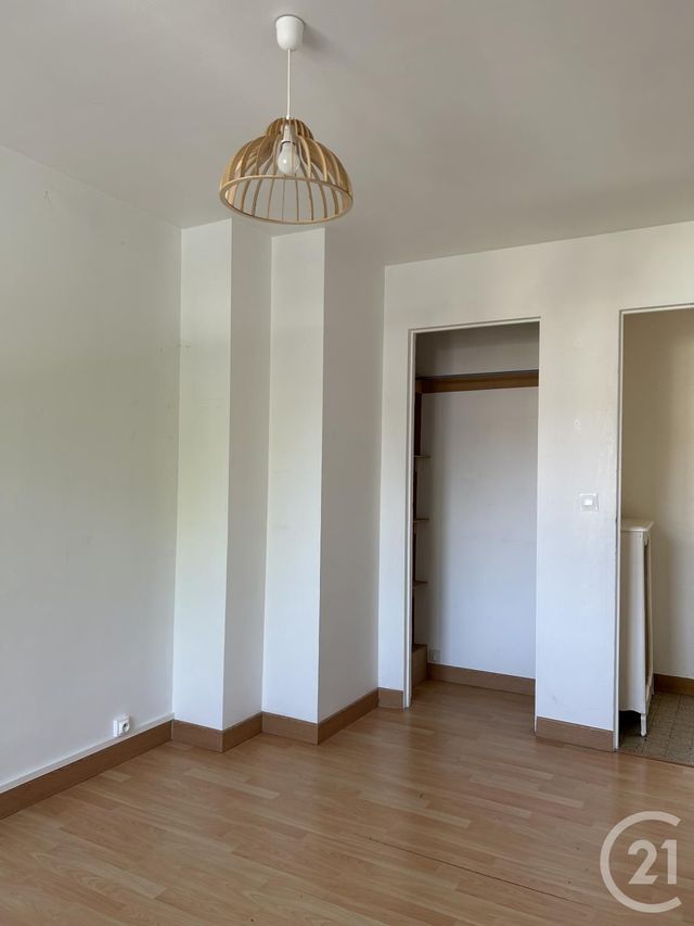 Appartement à louer - 4 pièces - 83.75 m2 - AVON - 77 - ILE-DE-FRANCE - Century 21 Agence Babut