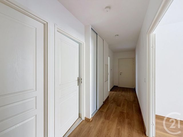 Appartement F4 à vendre - 4 pièces - 79.48 m2 - FONTAINEBLEAU - 77 - ILE-DE-FRANCE - Century 21 Agence Babut