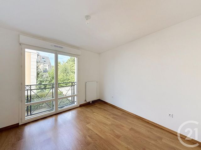 Appartement F4 à vendre - 4 pièces - 79.48 m2 - FONTAINEBLEAU - 77 - ILE-DE-FRANCE - Century 21 Agence Babut