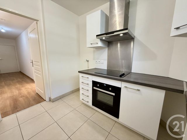 Appartement F4 à vendre - 4 pièces - 79.48 m2 - FONTAINEBLEAU - 77 - ILE-DE-FRANCE - Century 21 Agence Babut