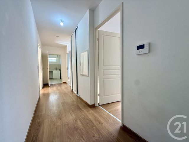 Appartement F4 à vendre - 4 pièces - 79.48 m2 - FONTAINEBLEAU - 77 - ILE-DE-FRANCE - Century 21 Agence Babut