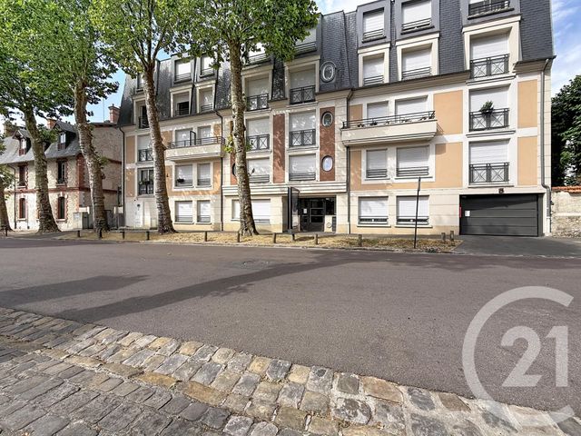 Appartement F4 à vendre - 4 pièces - 79.48 m2 - FONTAINEBLEAU - 77 - ILE-DE-FRANCE - Century 21 Agence Babut
