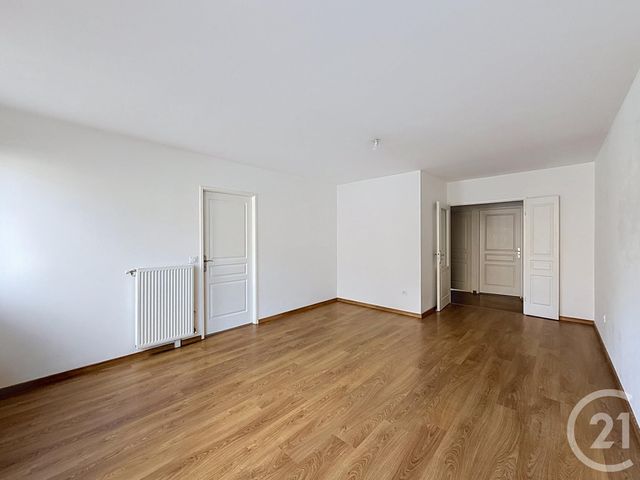 Appartement F4 à vendre - 4 pièces - 79.48 m2 - FONTAINEBLEAU - 77 - ILE-DE-FRANCE - Century 21 Agence Babut