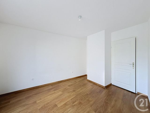 Appartement F4 à vendre - 4 pièces - 79.48 m2 - FONTAINEBLEAU - 77 - ILE-DE-FRANCE - Century 21 Agence Babut
