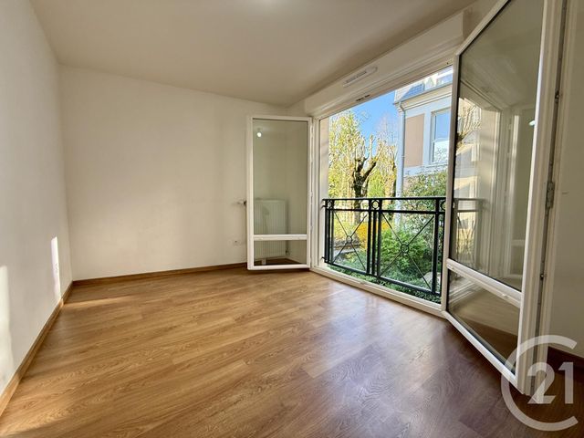 Appartement F4 à vendre - 4 pièces - 79.48 m2 - FONTAINEBLEAU - 77 - ILE-DE-FRANCE - Century 21 Agence Babut