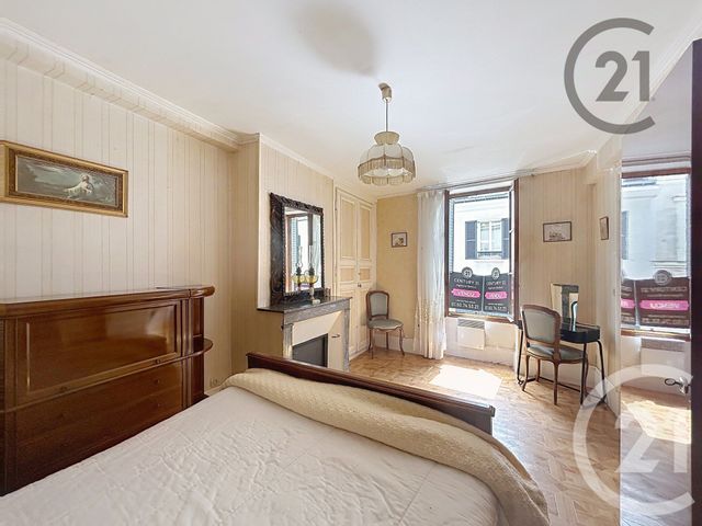 Appartement à vendre - 3 pièces - 55.68 m2 - FONTAINEBLEAU - 77 - ILE-DE-FRANCE - Century 21 Agence Babut