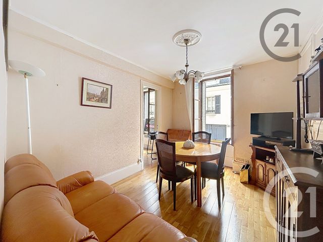 Appartement à vendre - 3 pièces - 55.68 m2 - FONTAINEBLEAU - 77 - ILE-DE-FRANCE - Century 21 Agence Babut