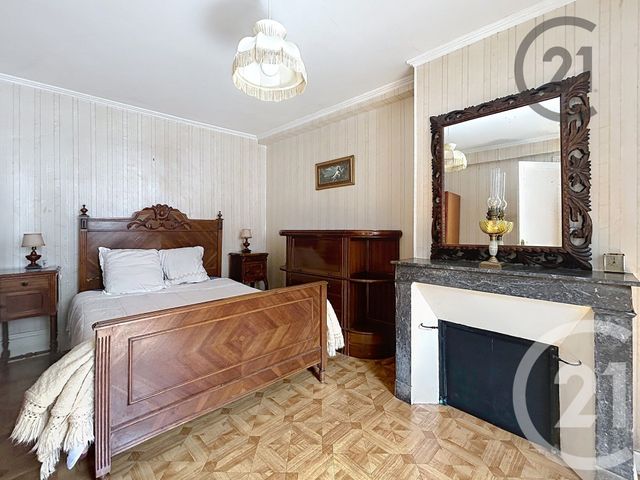Appartement à vendre - 3 pièces - 55.68 m2 - FONTAINEBLEAU - 77 - ILE-DE-FRANCE - Century 21 Agence Babut