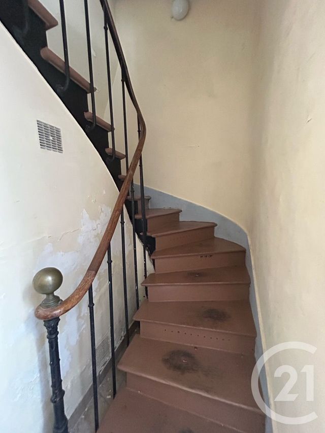 Appartement à vendre - 3 pièces - 55.68 m2 - FONTAINEBLEAU - 77 - ILE-DE-FRANCE - Century 21 Agence Babut