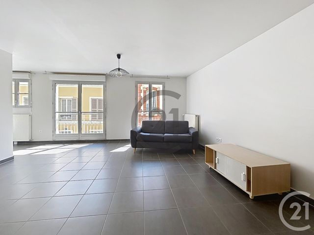 Appartement T3 à vendre - 3 pièces - 76.2 m2 - FONTAINEBLEAU - 77 - ILE-DE-FRANCE - Century 21 Agence Babut