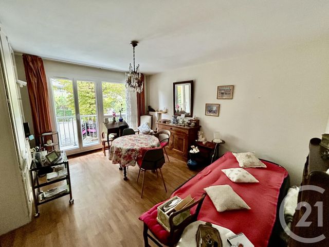 Appartement Studio à vendre - 1 pièce - 34.05 m2 - AVON - 77 - ILE-DE-FRANCE - Century 21 Agence Babut