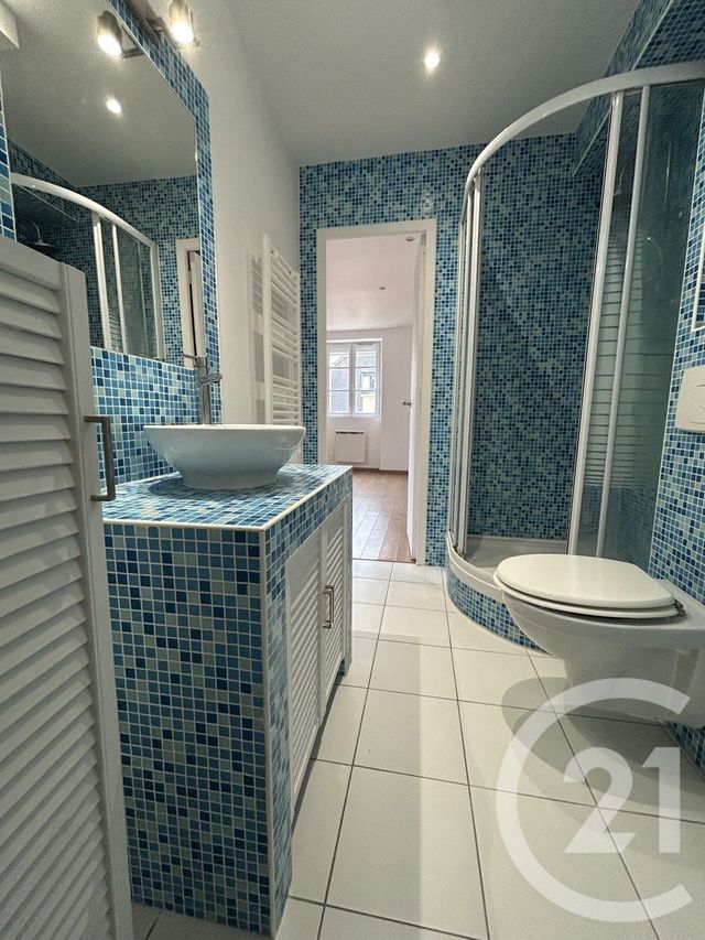 Appartement Studio à louer - 1 pièce - 27.57 m2 - FONTAINEBLEAU - 77 - ILE-DE-FRANCE - Century 21 Agence Babut