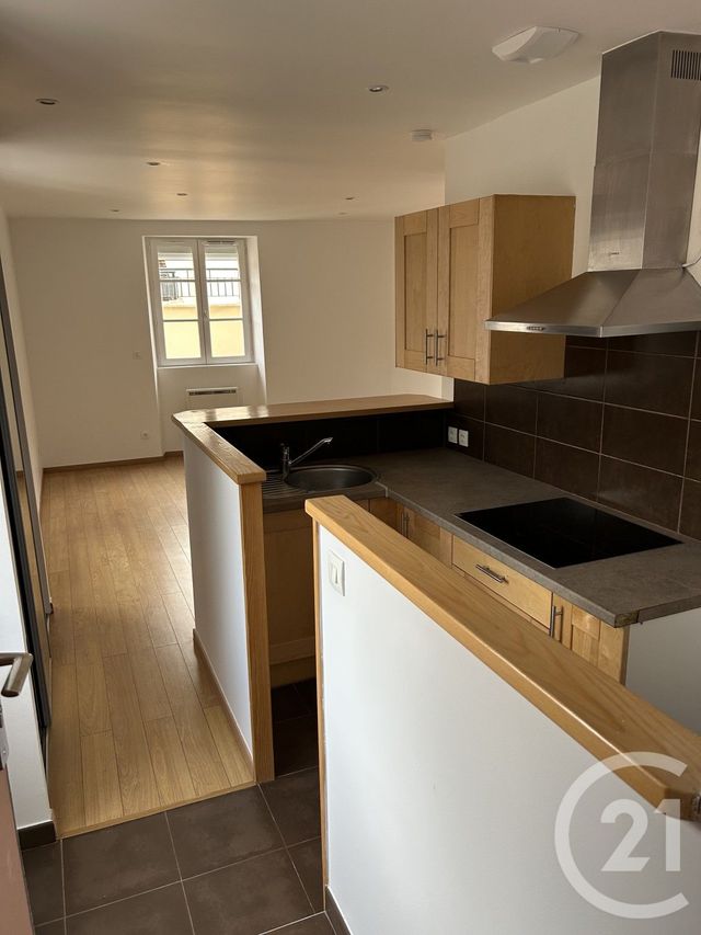 Appartement Studio à louer FONTAINEBLEAU