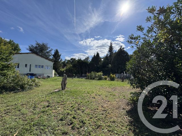 terrain à vendre - 670.0 m2 - AVON - 77 - ILE-DE-FRANCE - Century 21 Agence Babut