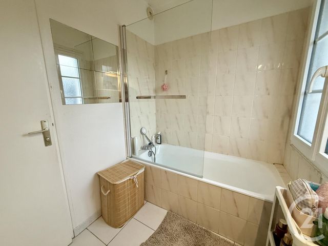 Appartement Studio à vendre - 1 pièce - 31.68 m2 - AVON - 77 - ILE-DE-FRANCE - Century 21 Agence Babut