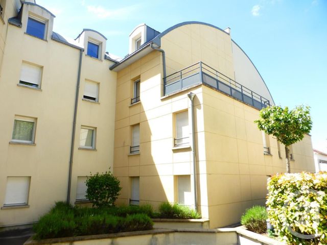 Appartement Studio à louer - 1 pièce - 18.16 m2 - AVON - 77 - ILE-DE-FRANCE - Century 21 Agence Babut
