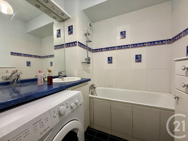 Appartement Duplex à vendre - 4 pièces - 113.37 m2 - FONTAINEBLEAU - 77 - ILE-DE-FRANCE - Century 21 Agence Babut