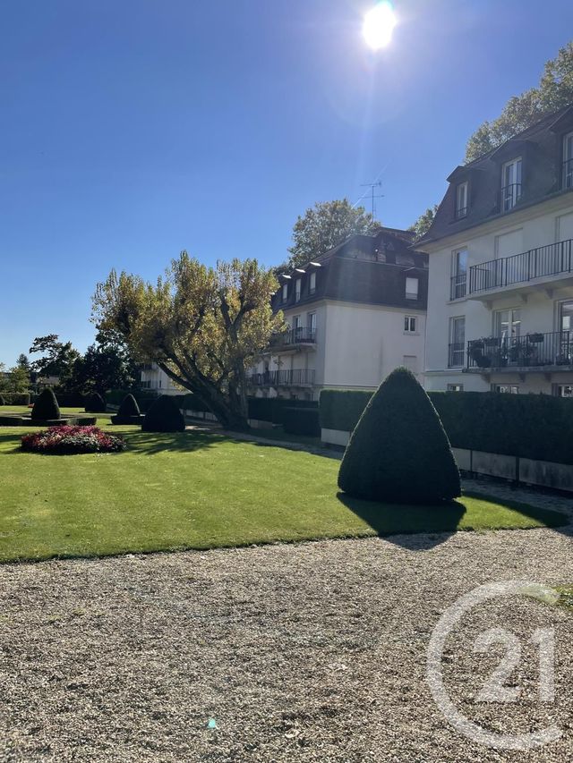 Appartement à vendre - 2 pièces - 40.35 m2 - FONTAINEBLEAU - 77 - ILE-DE-FRANCE - Century 21 Agence Babut