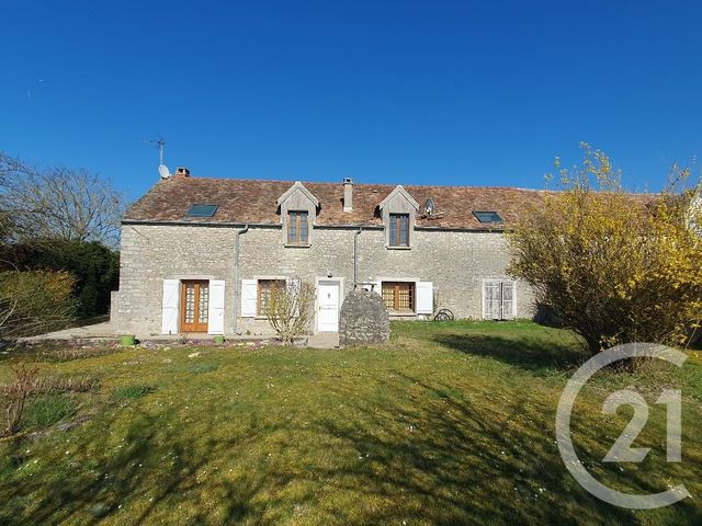 maison à louer - 7 pièces - 195.94 m2 - MONTCOURT FROMONVILLE - 77 - ILE-DE-FRANCE - Century 21 Agence Babut