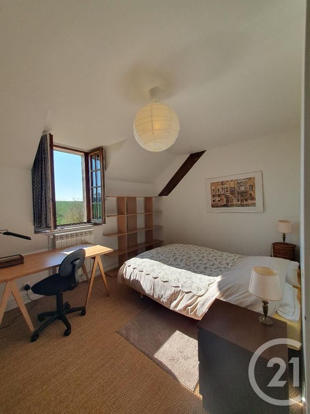 maison à louer - 7 pièces - 195.94 m2 - MONTCOURT FROMONVILLE - 77 - ILE-DE-FRANCE - Century 21 Agence Babut