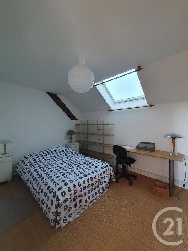 maison à louer - 7 pièces - 195.94 m2 - MONTCOURT FROMONVILLE - 77 - ILE-DE-FRANCE - Century 21 Agence Babut