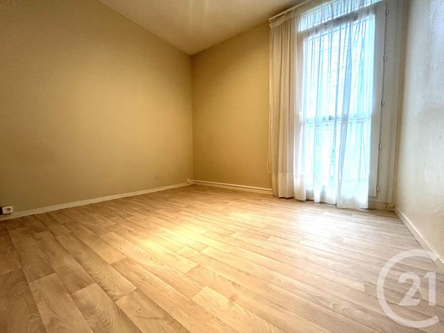 Appartement à vendre - 5 pièces - 87.65 m2 - AVON - 77 - ILE-DE-FRANCE - Century 21 Agence Babut
