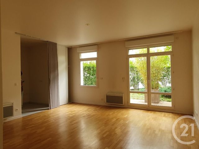 Appartement Studio à louer - 1 pièce - 33.42 m2 - AVON - 77 - ILE-DE-FRANCE - Century 21 Agence Babut