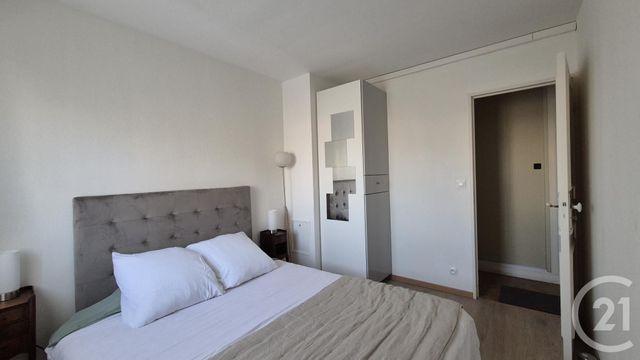 Appartement T3 à louer - 3 pièces - 60.86 m2 - AVON - 77 - ILE-DE-FRANCE - Century 21 Agence Babut