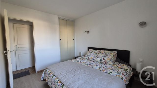 Appartement T3 à louer - 3 pièces - 60.86 m2 - AVON - 77 - ILE-DE-FRANCE - Century 21 Agence Babut