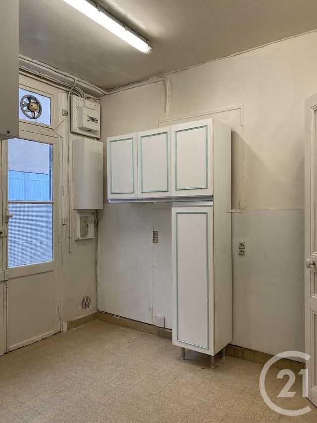 Afficher la photo en grand Appartement à louer - 2 pièces - 56.05 m2 - FONTAINEBLEAU - 77 - ILE-DE-FRANCE - Century 21 Agence Babut